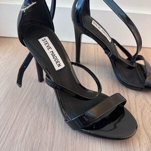 Steve Madden Glossy Black Strappy Heels